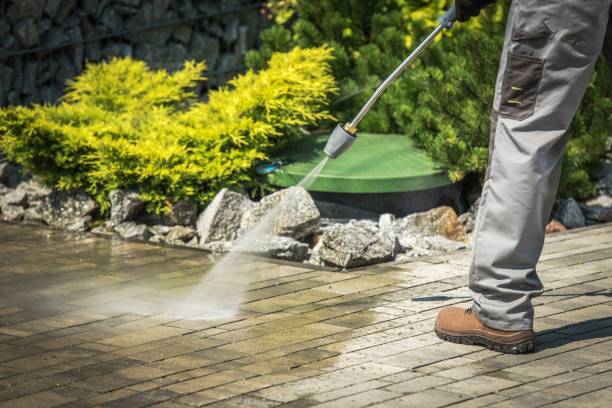 Best Factory Floor Cleaning  in Minneapolis, KS